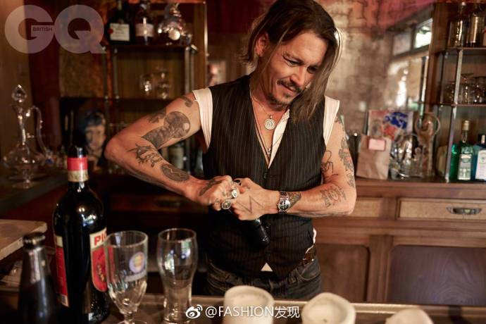 欧美男明星Johnny Depp《GQ》11月刊封面约翰尼·德普