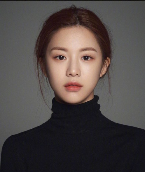 韩国美女明星高允真神仙硬照合集