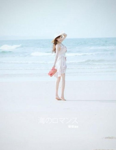 如花似玉的纯美沙滩姑娘