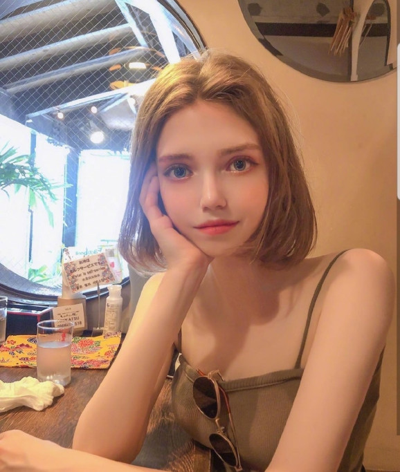 乌克兰美女图片 乌克兰女人chuu chloe图片
