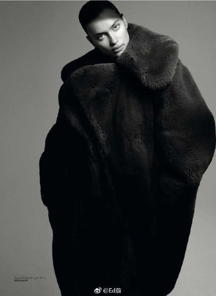欧美美女超模Irina Shayk土耳其版VOGUE时尚封面大片