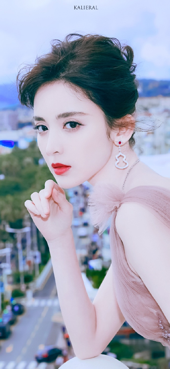 中国美女图片 大眼美女明星古力娜扎仙女图片