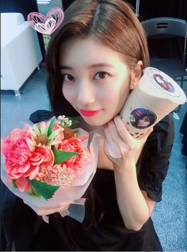 韩国美女明星裴秀智舒服自然的私照合集日常3