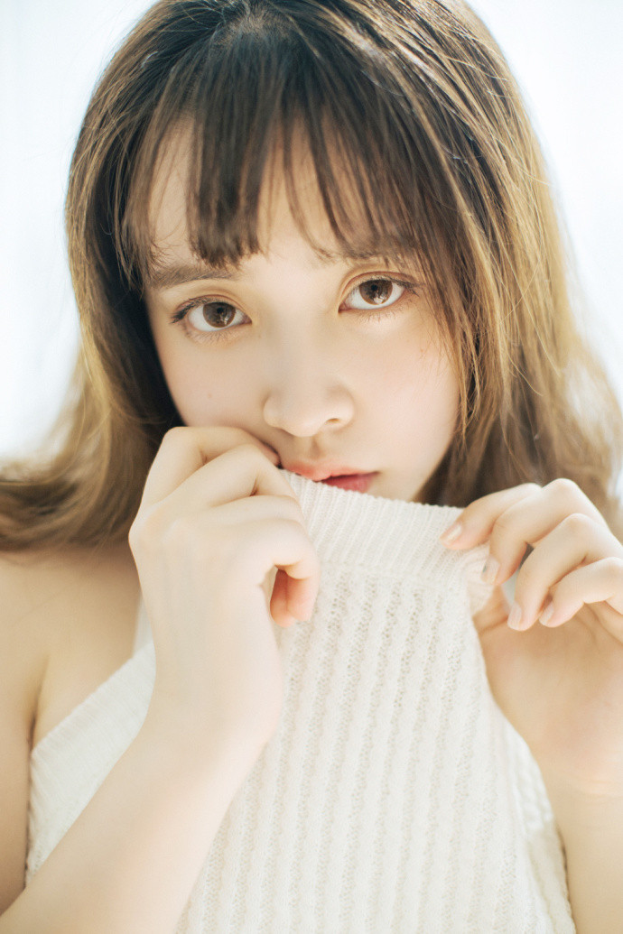 绝色清纯美女性感美腿迷人诱惑写真