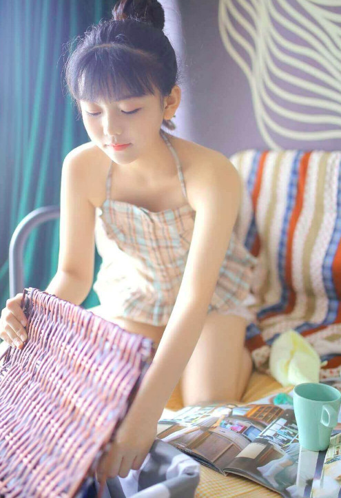 萌妹子纯真天然清纯美女图片