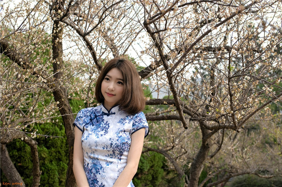 清纯妹子刘子涵户外清纯写真