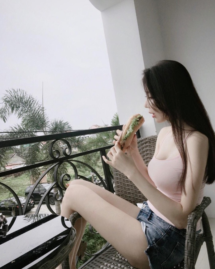 身材超级好的极品美女图片