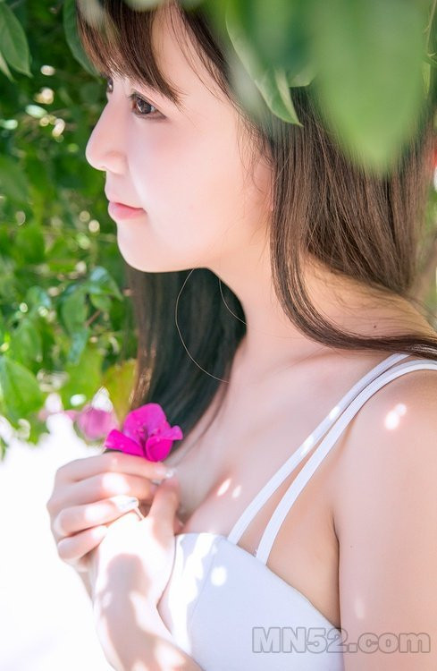 花墙天使少女白衣唯美写真