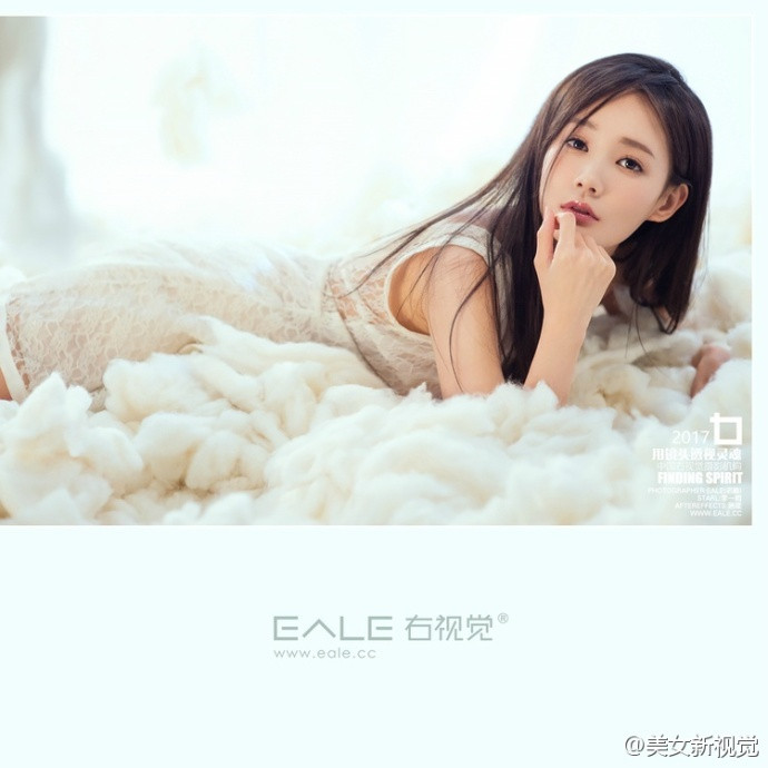 清纯美女李一桐唯美写真图片