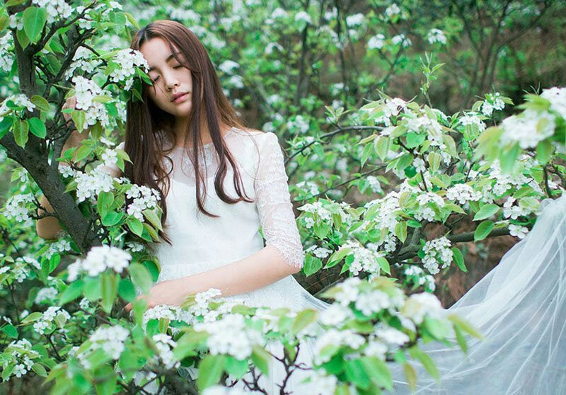 花间幽静少女治愈系写真