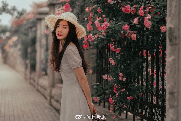 复古清纯美女照片图片